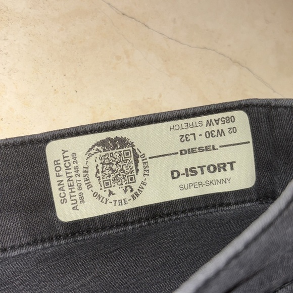 Diesel D-ISTORT Super Skinny Ripped Jeans. 30x28. - Picture 5 of 12